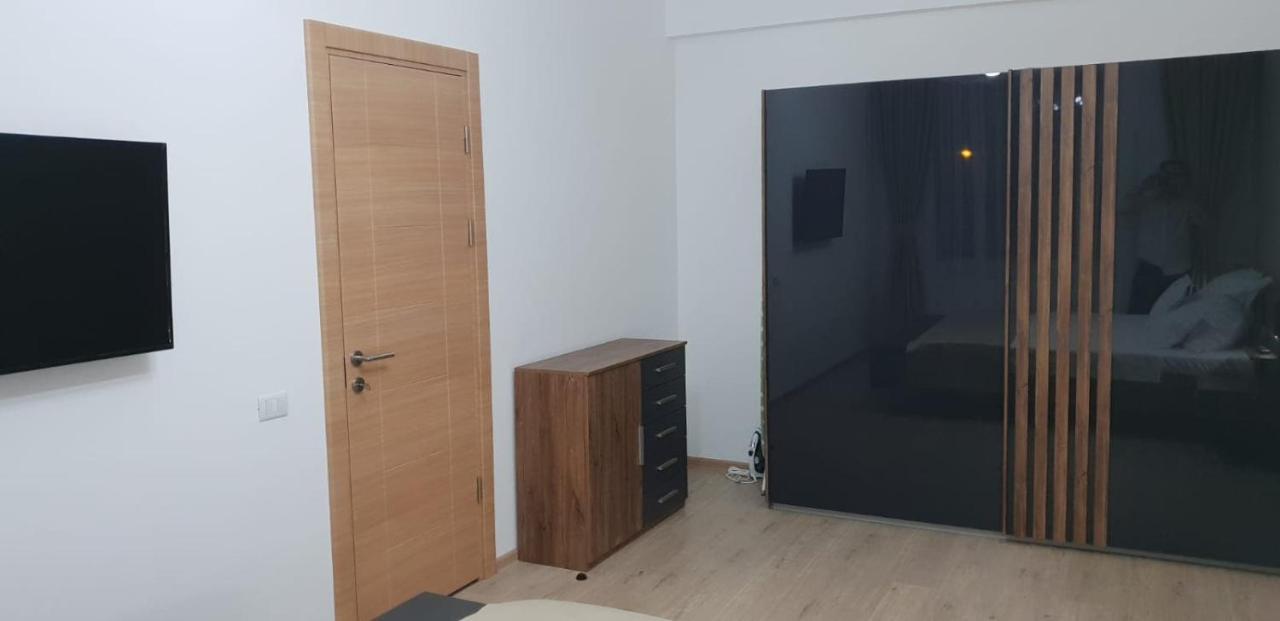 Apartament Laura Solid House Мамая Экстерьер фото